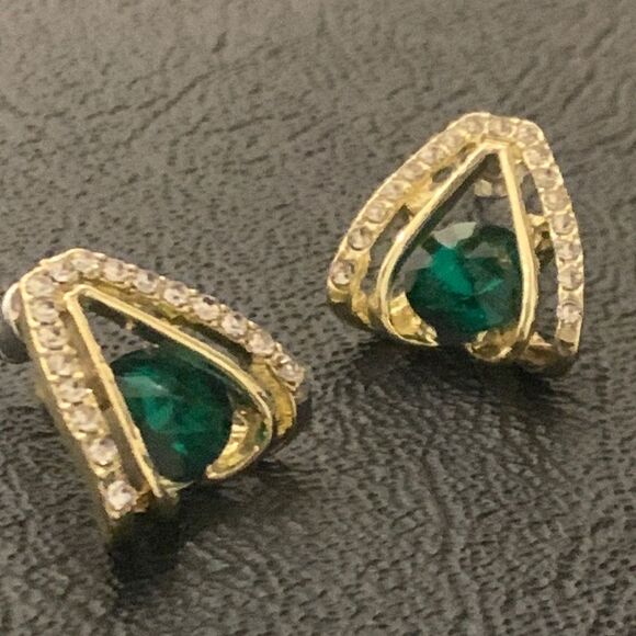 Luxury Simulated Emerald Green Earrings, 14k Gold Plate Triangle Studs Gift - Picture 4 of 10
